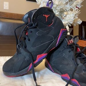 Air Jordan 7 Retro PS 'Raptor'. Preowned Condition. Size 3Y.